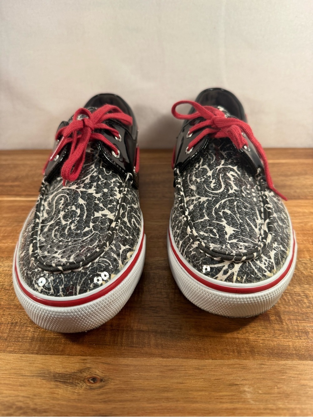 Sperry Biscayne Sequined Boat Shoes Black/White/Red Size 10 - Picture 2 of 10